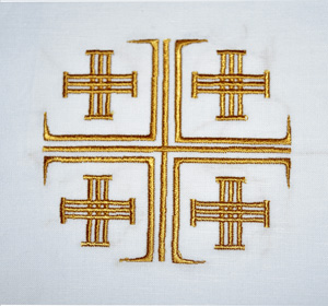 Jerusalem Cross Mass Linens